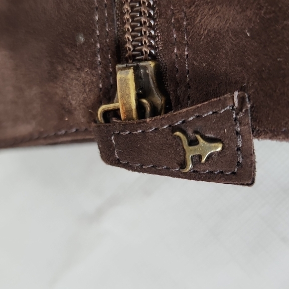 TRASK Tinsley Brown Suede Ankle Booties Size 9M - Picture 16 of 16